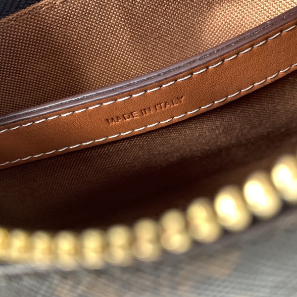 スーパーコピーブランドバッグ全体デザイン